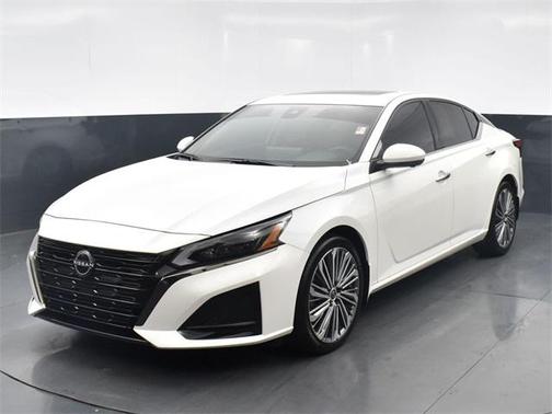 2024 Nissan Altima 2.5 SL