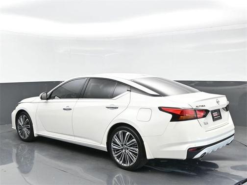 2024 Nissan Altima 2.5 SL