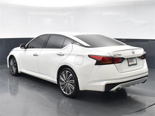 2024 Nissan Altima 2.5 SL
