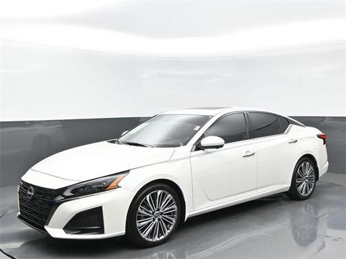 2024 Nissan Altima 2.5 SL