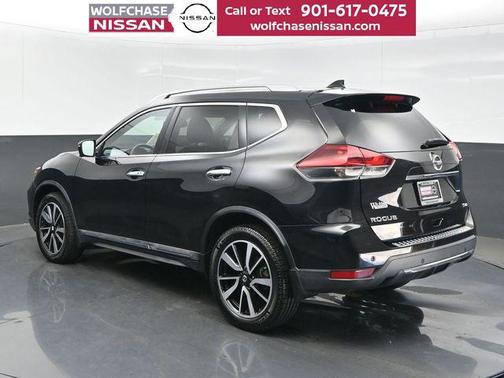 Magnetic Black Pearl 2020 Nissan Rogue SL