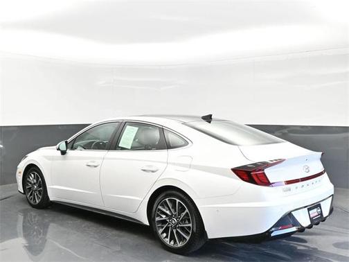 2022 Hyundai SONATA Limited