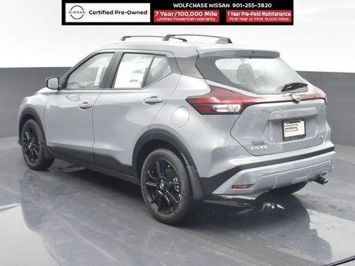 Boulder Gray Pearl 2024 Nissan Kicks SV