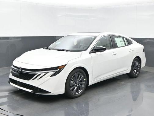 Aspen White Tricoat 2026 Nissan Sentra SL