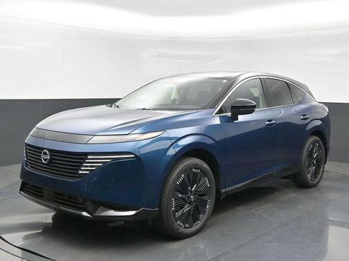 Aurora Blue/Super Black 2026 Nissan Murano Platinum
