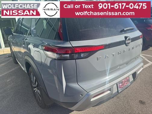 2022 Nissan Pathfinder Platinum
