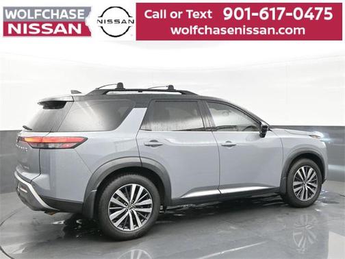 2022 Nissan Pathfinder Platinum