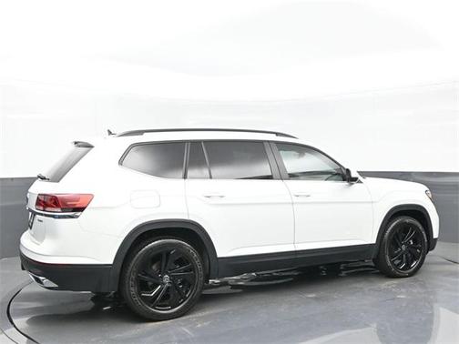 2023 Volkswagen Atlas 3.6L SE w/Technology