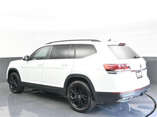 2023 Volkswagen Atlas 3.6L SE w/Technology