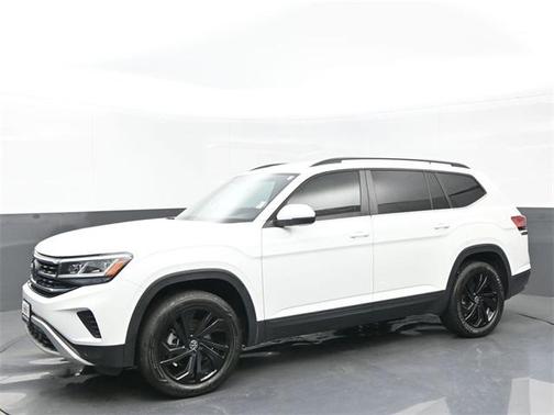 2023 Volkswagen Atlas 3.6L SE w/Technology