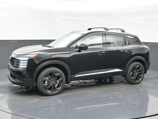 Super Black 2026 Nissan Kicks SR