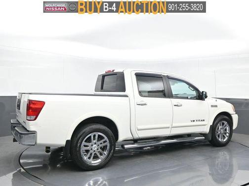 Blizzard Pearl 2012 Nissan Titan SL