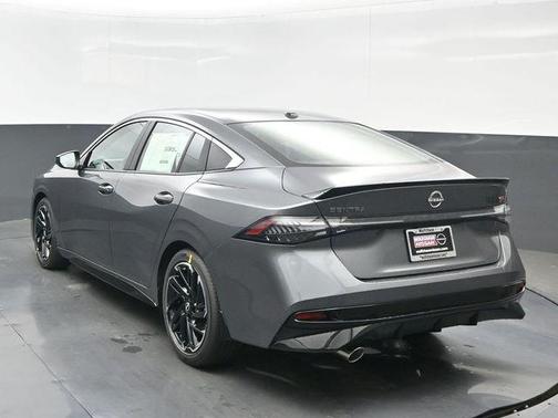 Gun Metallic 2026 Nissan Sentra SR
