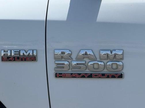 2015 RAM 3500 Tradesman/SLT/Laramie