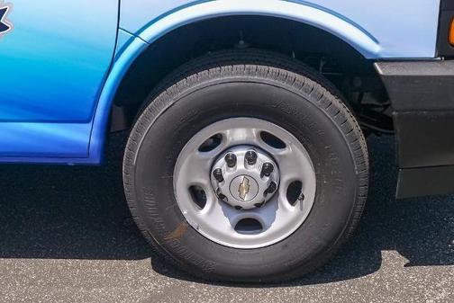 2025 Chevrolet Express 2500 RWD 2500 Extended Wheelbase WT