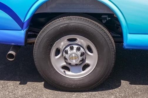 2025 Chevrolet Express 2500 RWD 2500 Extended Wheelbase WT