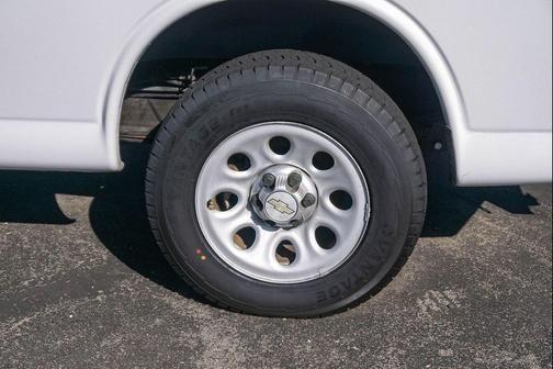 2011 Chevrolet Express 1500 Work Van