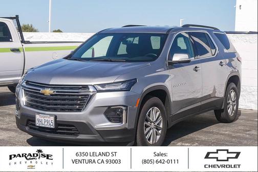 Sterling Gray Metallic 2023 Chevrolet Traverse LT Cloth