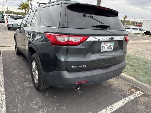 2020 Chevrolet Traverse LT Cloth