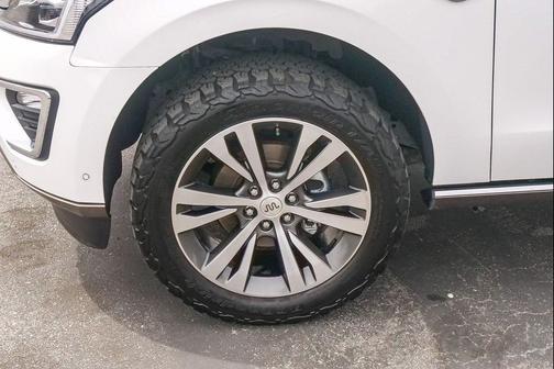 Star White Metallic Tri-Coat 2021 Ford Expedition King Ranch