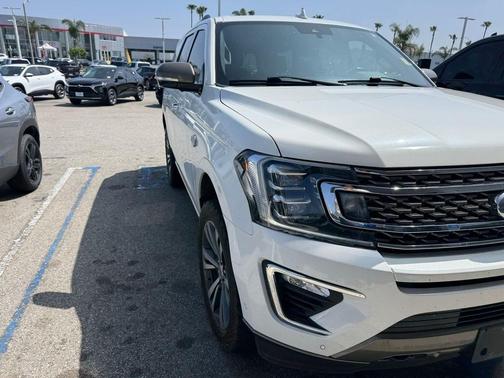 Star White Metallic Tri-Coat 2021 Ford Expedition King Ranch
