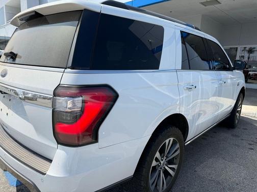 Star White Metallic Tri-Coat 2021 Ford Expedition King Ranch