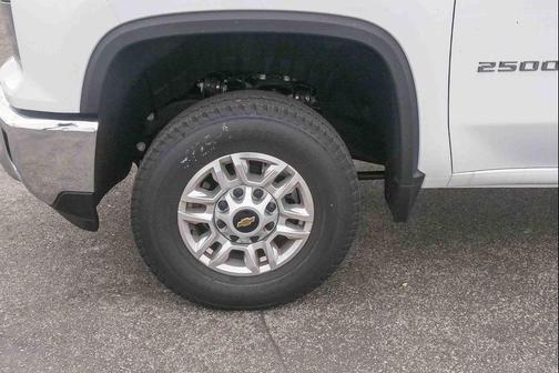 Summit White 2026 Chevrolet Silverado 2500 WT