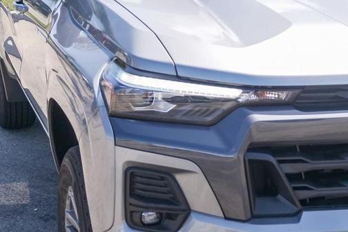 2025 Chevrolet Colorado WT