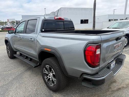 2023 GMC Canyon Base