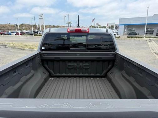 2023 GMC Canyon Base