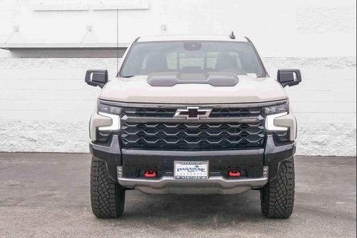 White Sands 2026 Chevrolet Silverado 1500 ZR2