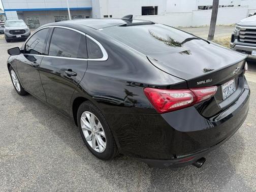 2021 Chevrolet Malibu FWD LT