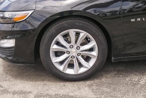 2021 Chevrolet Malibu FWD LT