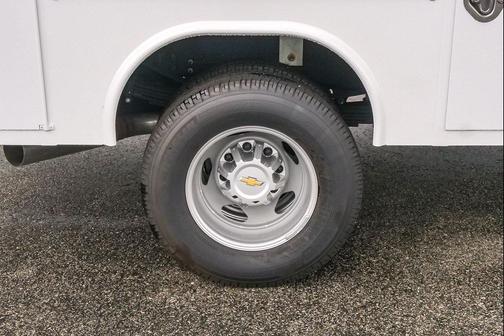 2025 Chevrolet Silverado 3500 WT