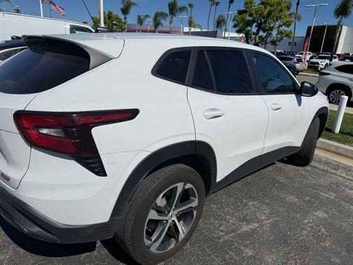 2024 Chevrolet Trax FWD 1RS