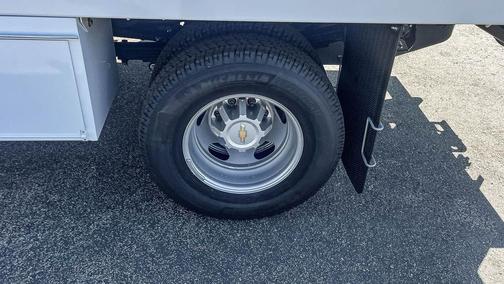 2025 Chevrolet Silverado 3500 WT