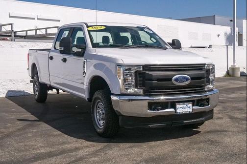 Oxford White 2019 Ford F-350 XL