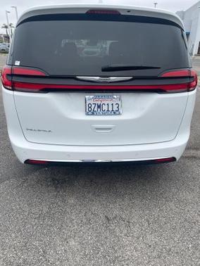 2022 Chrysler Pacifica Touring