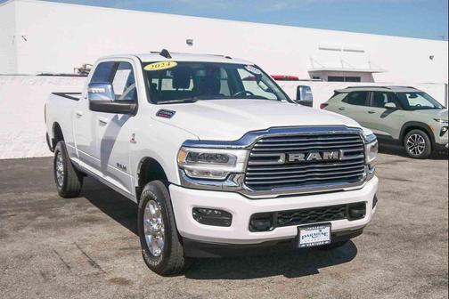 2024 RAM 2500 Laramie Crew Cab 4x4 6'4' Box