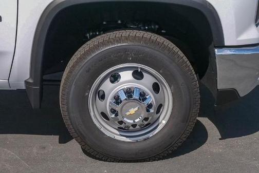 2025 Chevrolet Silverado 3500 WT
