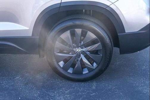 2022 Volkswagen Taos 1.5T S