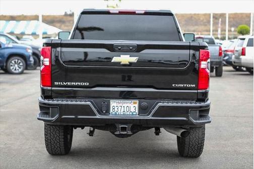 2022 Chevrolet Silverado 2500 Custom