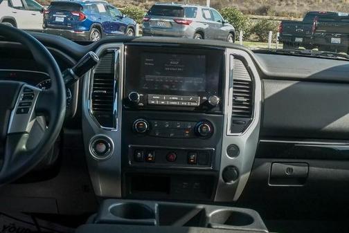 2021 Nissan Titan SV