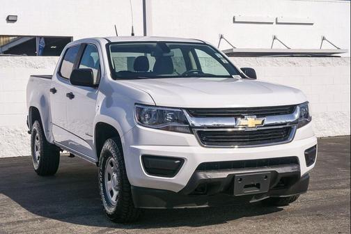Summit White 2018 Chevrolet Colorado WT