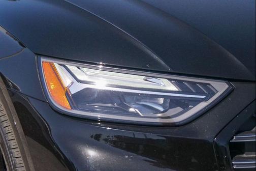 2022 Audi SQ5 3.0T Premium Plus