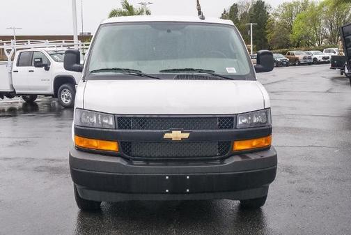 2025 Chevrolet Express 2500 RWD 2500 Regular Wheelbase WT