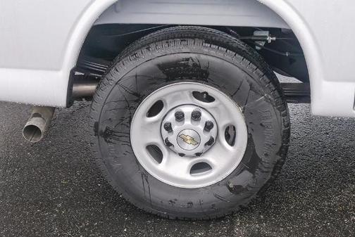 2025 Chevrolet Express 2500 RWD 2500 Regular Wheelbase WT