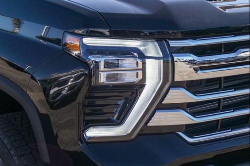 2026 Chevrolet Silverado 2500 High Country