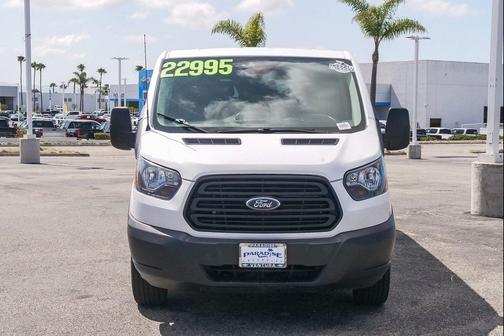 Oxford White 2018 Ford Transit-350 XL