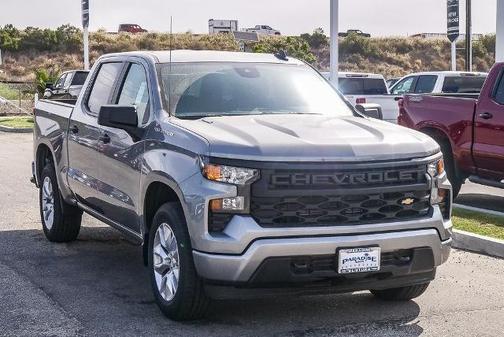 2025 Chevrolet Silverado 1500 Custom